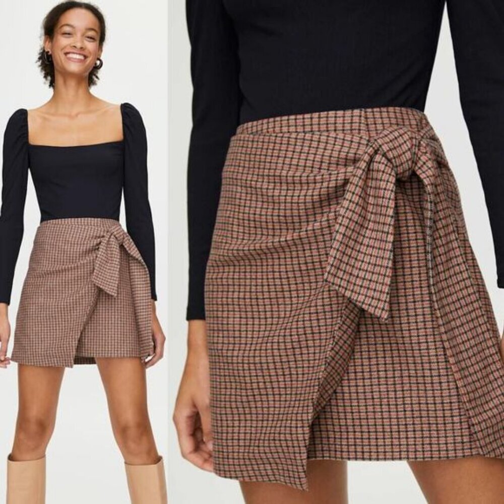 WILFRED Aritzia Wool Cashmere High Rise Wrap-Front Mini Skirt Sz 00